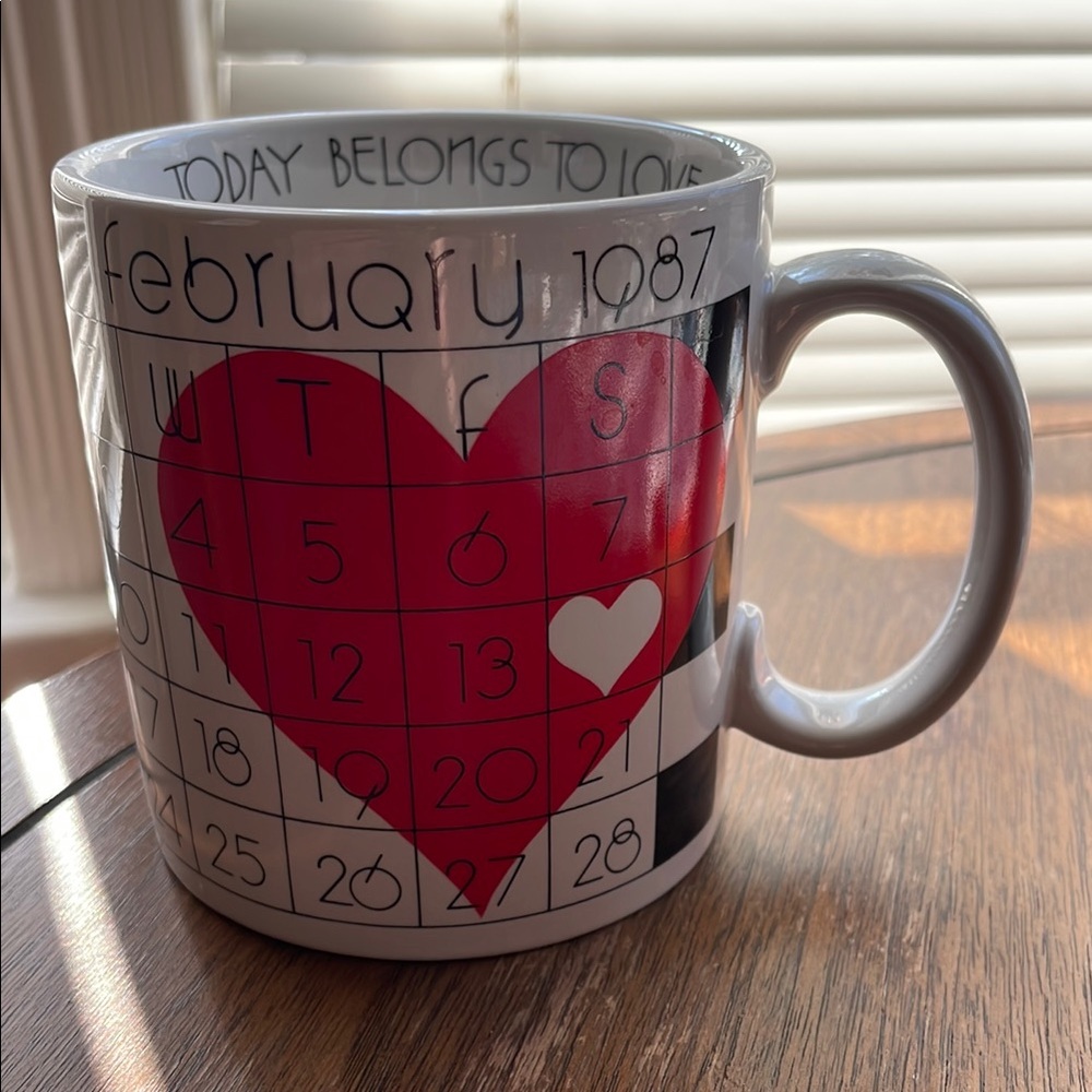 Vintage 1987 Valentine’s Day Mug Red Heart Calendar